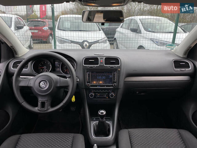 Серый Фольксваген Гольф, объемом двигателя 1.4 л и пробегом 228 тыс. км за 6899 $, фото 47 на Automoto.ua
