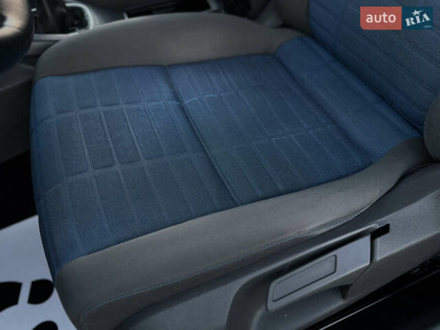 Сірий Фольксваген Гольф, об'ємом двигуна 1.6 л та пробігом 170 тис. км за 6600 $, фото 33 на Automoto.ua