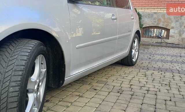 Сірий Фольксваген Гольф, об'ємом двигуна 1.6 л та пробігом 228 тис. км за 6500 $, фото 7 на Automoto.ua