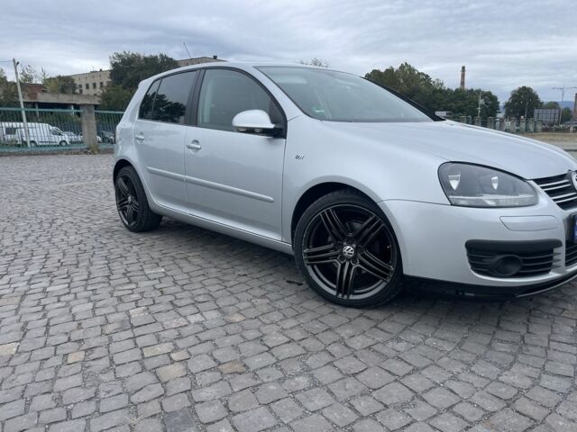 Сірий Фольксваген Гольф, об'ємом двигуна 1.4 л та пробігом 199 тис. км за 8000 $, фото 1 на Automoto.ua