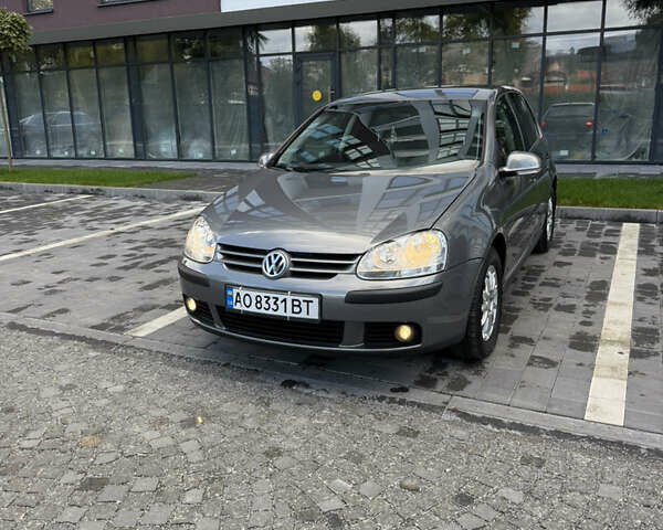 Сірий Фольксваген Гольф, об'ємом двигуна 1.9 л та пробігом 327 тис. км за 6100 $, фото 10 на Automoto.ua