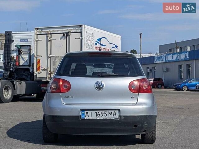 Фольксваген Гольф 2008 у Києві на Automoto.ua Сірий Фольксваген Гольф, об'ємом двигуна 1.6 л та пробігом 482 тис. км за 3300 $, фото 6 на Automoto.ua