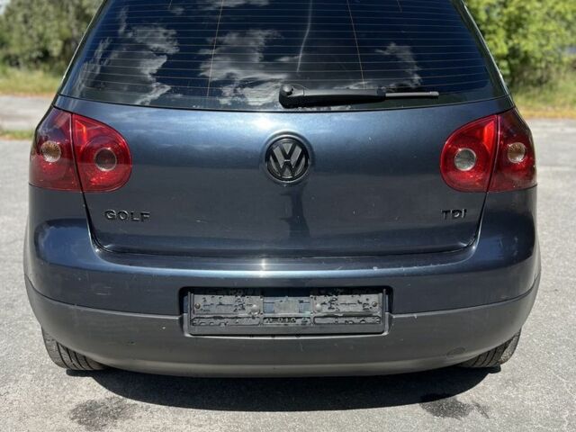 Серый Фольксваген Гольф, объемом двигателя 1.9 л и пробегом 338 тыс. км за 5999 $, фото 6 на Automoto.ua