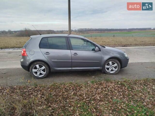 Сірий Фольксваген Гольф, об'ємом двигуна 1.4 л та пробігом 300 тис. км за 4700 $, фото 12 на Automoto.ua