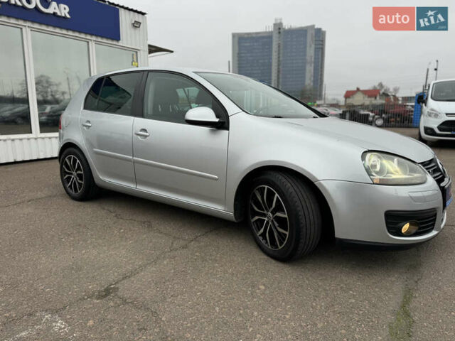Сірий Фольксваген Гольф, об'ємом двигуна 1.4 л та пробігом 217 тис. км за 7800 $, фото 4 на Automoto.ua