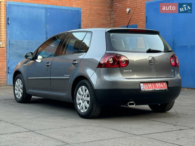 Серый Фольксваген Гольф, объемом двигателя 1.6 л и пробегом 232 тыс. км за 6799 $, фото 10 на Automoto.ua