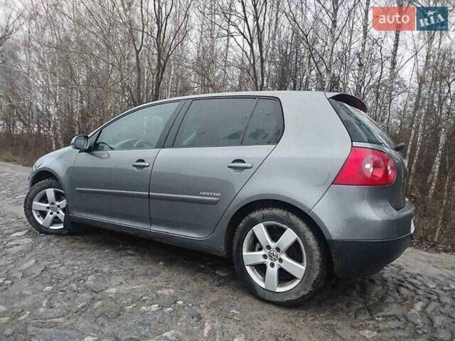 Сірий Фольксваген Гольф, об'ємом двигуна 1.4 л та пробігом 300 тис. км за 4700 $, фото 14 на Automoto.ua