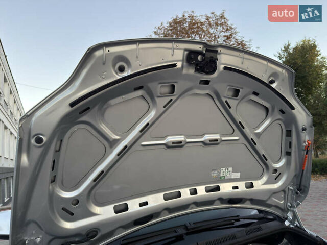 Серый Фольксваген Гольф, объемом двигателя 1.6 л и пробегом 248 тыс. км за 7200 $, фото 30 на Automoto.ua