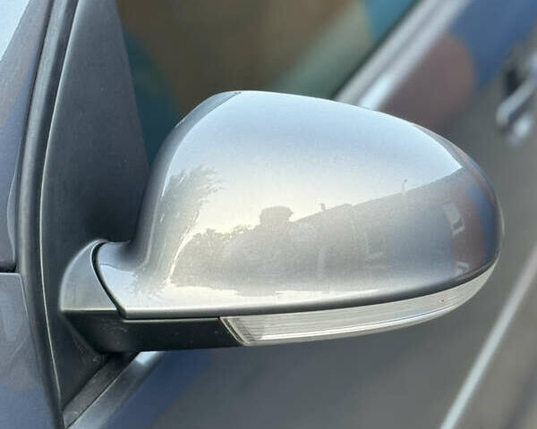 Серый Фольксваген Гольф, объемом двигателя 1.6 л и пробегом 232 тыс. км за 6799 $, фото 19 на Automoto.ua