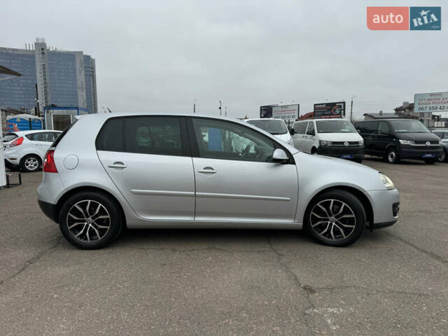 Сірий Фольксваген Гольф, об'ємом двигуна 1.4 л та пробігом 217 тис. км за 7800 $, фото 5 на Automoto.ua