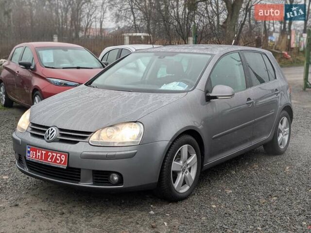 Серый Фольксваген Гольф, объемом двигателя 1.6 л и пробегом 177 тыс. км за 6650 $, фото 1 на Automoto.ua