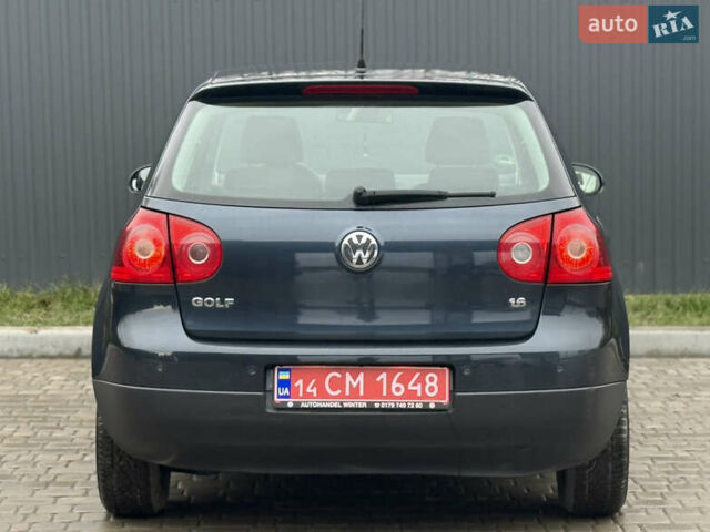 Сірий Фольксваген Гольф, об'ємом двигуна 1.6 л та пробігом 229 тис. км за 5555 $, фото 31 на Automoto.ua