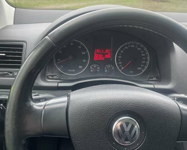 Серый Фольксваген Гольф, объемом двигателя 1.6 л и пробегом 201 тыс. км за 7350 $, фото 9 на Automoto.ua