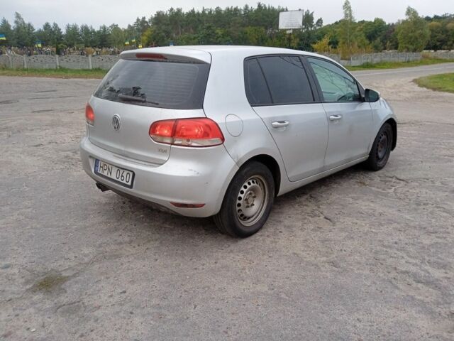 Серый Фольксваген Гольф, объемом двигателя 2 л и пробегом 50 тыс. км за 2300 $, фото 1 на Automoto.ua