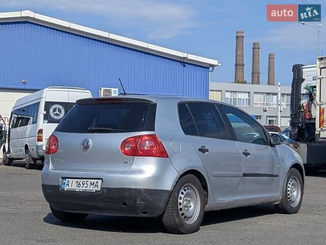 Фольксваген Гольф 2008 у Києві на Automoto.ua Сірий Фольксваген Гольф, об'ємом двигуна 1.6 л та пробігом 482 тис. км за 3300 $, фото 4 на Automoto.ua