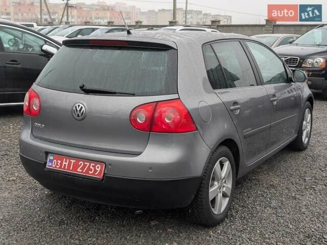 Серый Фольксваген Гольф, объемом двигателя 1.6 л и пробегом 177 тыс. км за 6650 $, фото 11 на Automoto.ua