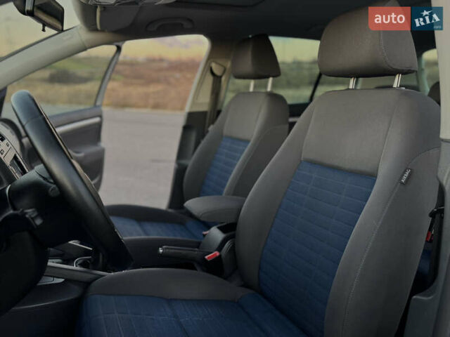 Сірий Фольксваген Гольф, об'ємом двигуна 1.6 л та пробігом 170 тис. км за 6600 $, фото 32 на Automoto.ua