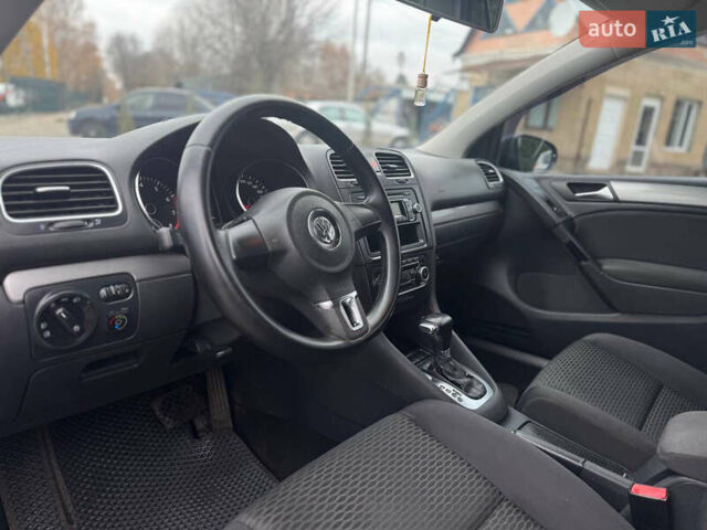 Серый Фольксваген Гольф, объемом двигателя 1.6 л и пробегом 231 тыс. км за 7400 $, фото 36 на Automoto.ua