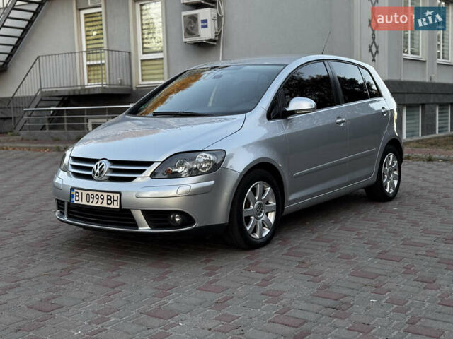 Серый Фольксваген Гольф, объемом двигателя 1.6 л и пробегом 248 тыс. км за 7200 $, фото 6 на Automoto.ua