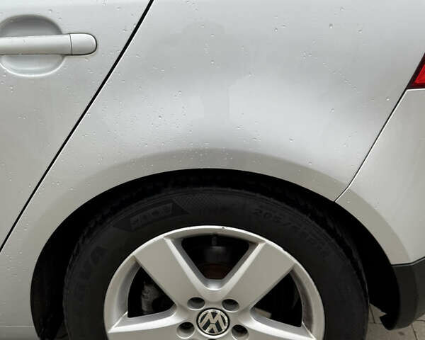 Серый Фольксваген Гольф, объемом двигателя 1.4 л и пробегом 251 тыс. км за 6450 $, фото 8 на Automoto.ua