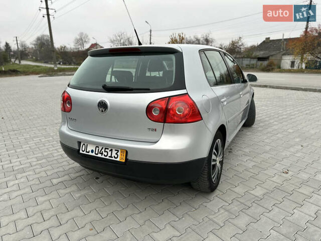 Серый Фольксваген Гольф, объемом двигателя 1.4 л и пробегом 249 тыс. км за 5900 $, фото 6 на Automoto.ua