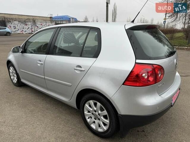 Серый Фольксваген Гольф, объемом двигателя 1.4 л и пробегом 233 тыс. км за 7850 $, фото 11 на Automoto.ua