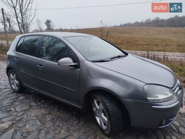 Сірий Фольксваген Гольф, об'ємом двигуна 1.4 л та пробігом 300 тис. км за 4700 $, фото 2 на Automoto.ua