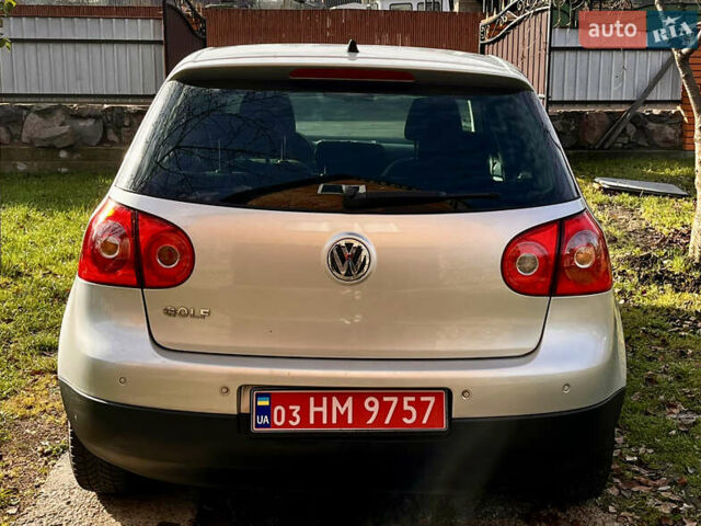 Серый Фольксваген Гольф, объемом двигателя 1.4 л и пробегом 217 тыс. км за 5649 $, фото 4 на Automoto.ua