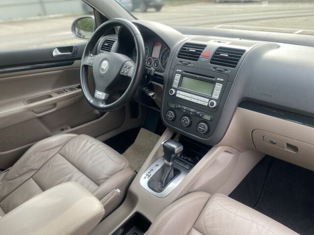 Сірий Фольксваген Гольф, об'ємом двигуна 1.4 л та пробігом 194 тис. км за 7700 $, фото 13 на Automoto.ua