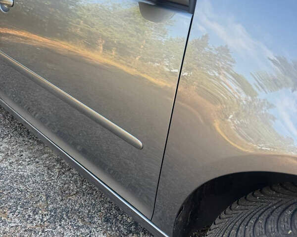 Сірий Фольксваген Гольф, об'ємом двигуна 1.6 л та пробігом 250 тис. км за 6799 $, фото 36 на Automoto.ua