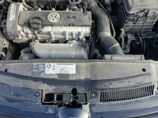 Серый Фольксваген Гольф, объемом двигателя 1.4 л и пробегом 151 тыс. км за 7199 $, фото 6 на Automoto.ua