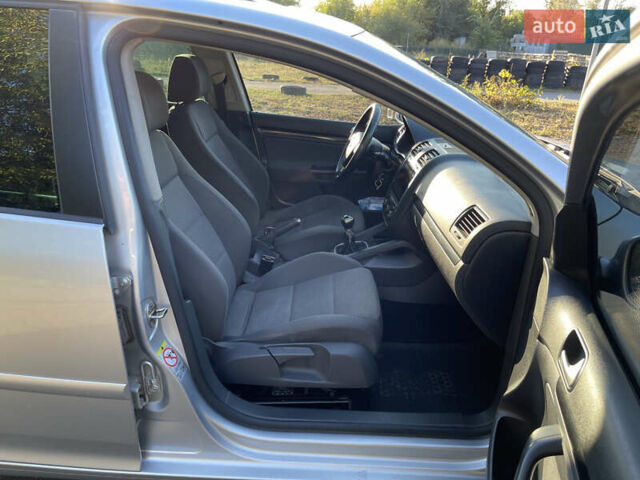 Фольксваген Гольф 2008 в Полтаве на Automoto.ua Серый Фольксваген Гольф, объемом двигателя 1.39 л и пробегом 305 тыс. км за 4950 $, фото 13 на Automoto.ua