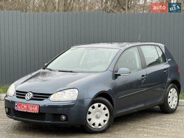 Сірий Фольксваген Гольф, об'ємом двигуна 1.6 л та пробігом 229 тис. км за 5555 $, фото 3 на Automoto.ua