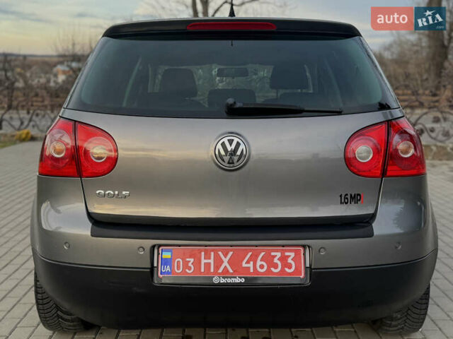 Серый Фольксваген Гольф, объемом двигателя 1.6 л и пробегом 170 тыс. км за 6600 $, фото 29 на Automoto.ua