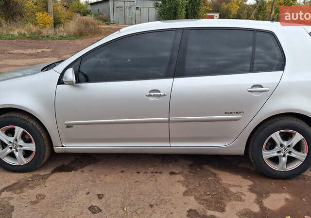 Серый Фольксваген Гольф, объемом двигателя 1.6 л и пробегом 175 тыс. км за 6200 $, фото 7 на Automoto.ua