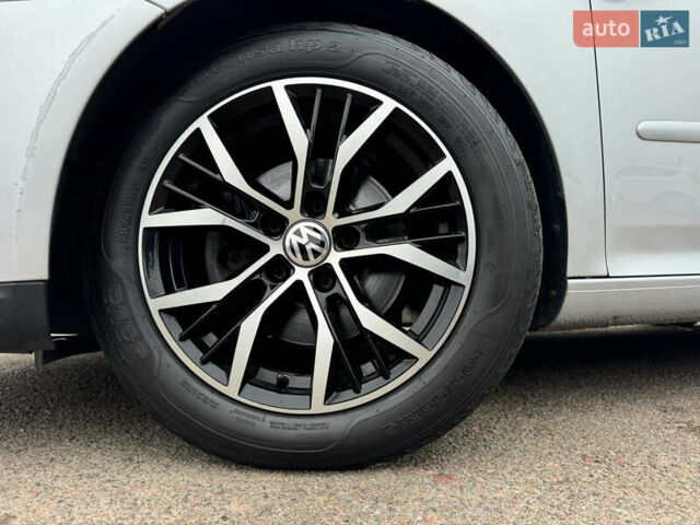 Сірий Фольксваген Гольф, об'ємом двигуна 1.4 л та пробігом 217 тис. км за 7800 $, фото 21 на Automoto.ua