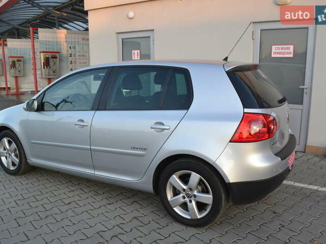 Сірий Фольксваген Гольф, об'ємом двигуна 1.6 л та пробігом 162 тис. км за 7200 $, фото 10 на Automoto.ua