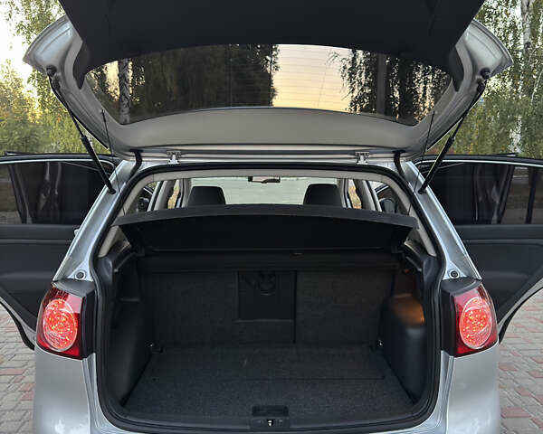 Серый Фольксваген Гольф, объемом двигателя 1.6 л и пробегом 248 тыс. км за 7200 $, фото 33 на Automoto.ua