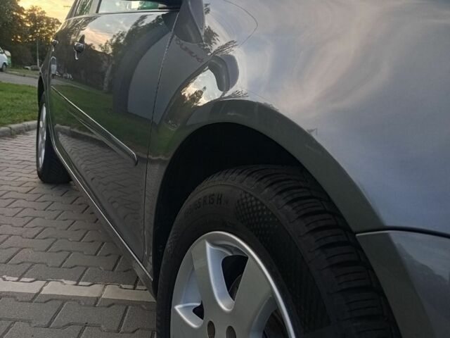 Серый Фольксваген Гольф, объемом двигателя 1.6 л и пробегом 196 тыс. км за 6399 $, фото 18 на Automoto.ua