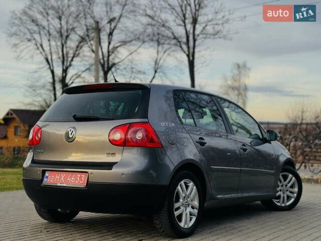 Серый Фольксваген Гольф, объемом двигателя 1.6 л и пробегом 170 тыс. км за 6600 $, фото 24 на Automoto.ua