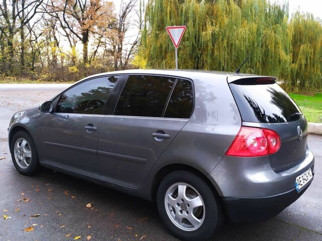 Серый Фольксваген Гольф, объемом двигателя 1.6 л и пробегом 240 тыс. км за 6150 $, фото 3 на Automoto.ua