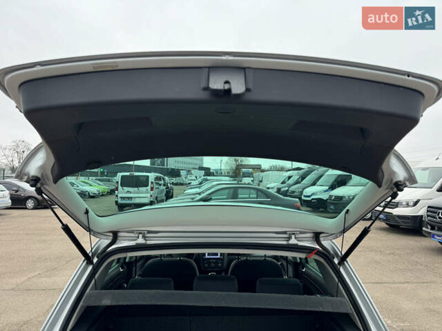 Сірий Фольксваген Гольф, об'ємом двигуна 1.4 л та пробігом 217 тис. км за 7800 $, фото 25 на Automoto.ua