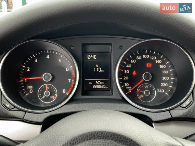 Серый Фольксваген Гольф, объемом двигателя 1.4 л и пробегом 228 тыс. км за 6899 $, фото 42 на Automoto.ua