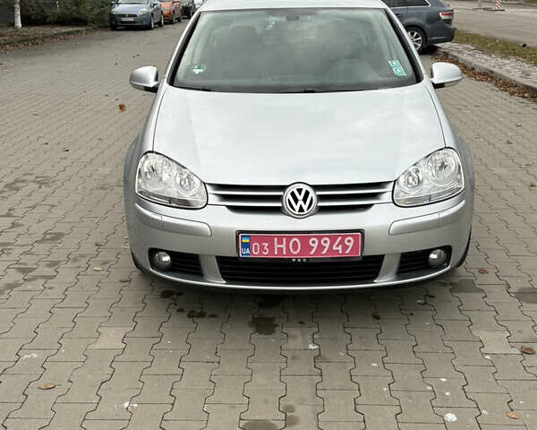 Серый Фольксваген Гольф, объемом двигателя 1.4 л и пробегом 251 тыс. км за 6450 $, фото 14 на Automoto.ua