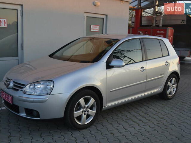 Сірий Фольксваген Гольф, об'ємом двигуна 1.6 л та пробігом 162 тис. км за 7200 $, фото 3 на Automoto.ua