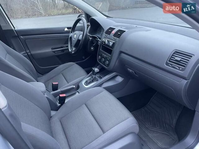 Серый Фольксваген Гольф, объемом двигателя 1.6 л и пробегом 201 тыс. км за 7350 $, фото 8 на Automoto.ua