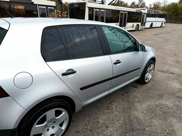 Серый Фольксваген Гольф, объемом двигателя 1.9 л и пробегом 207 тыс. км за 6000 $, фото 5 на Automoto.ua