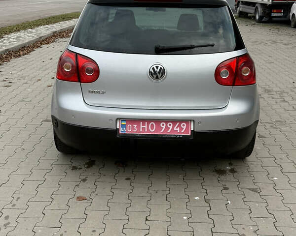 Серый Фольксваген Гольф, объемом двигателя 1.4 л и пробегом 251 тыс. км за 6450 $, фото 25 на Automoto.ua