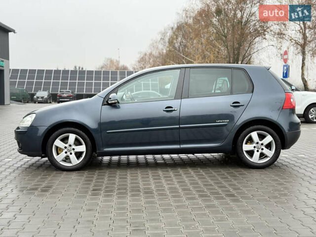 Серый Фольксваген Гольф, объемом двигателя 1.6 л и пробегом 227 тыс. км за 6300 $, фото 4 на Automoto.ua