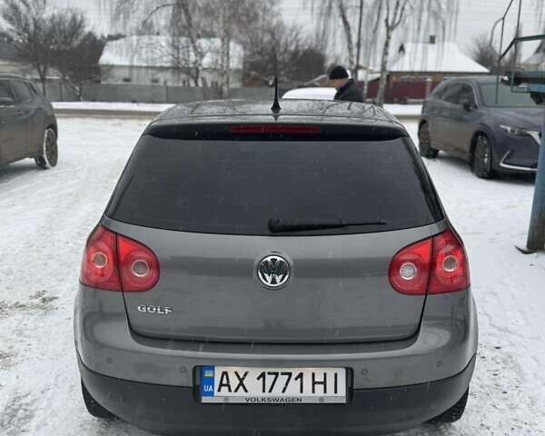 Серый Фольксваген Гольф, объемом двигателя 1.39 л и пробегом 203 тыс. км за 5700 $, фото 4 на Automoto.ua